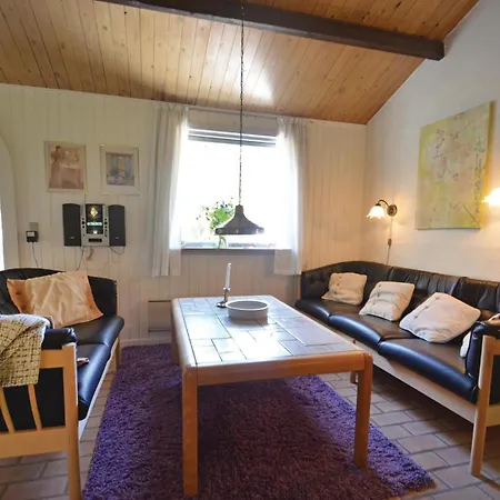 Beautiful In Thisted With Wifi Holiday home Sonder Vorupor